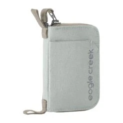 Eagle Creek Stash RFID Wallet 7 Eagle Creek Stash RFID Wallet -Luggage Pros Shop EC010506 367 b