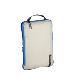 Eagle Creek Pack-It Isolate Compression Cube M -Luggage Pros Shop Eagle Creek Pack It Isolate Compression Cube M 3