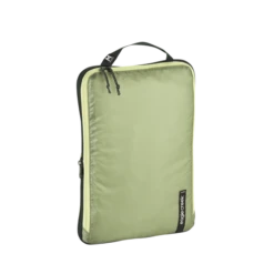 Eagle Creek Pack-It Isolate Compression Cube M -Luggage Pros Shop Eagle Creek Pack It Isolate Compression Cube M 4
