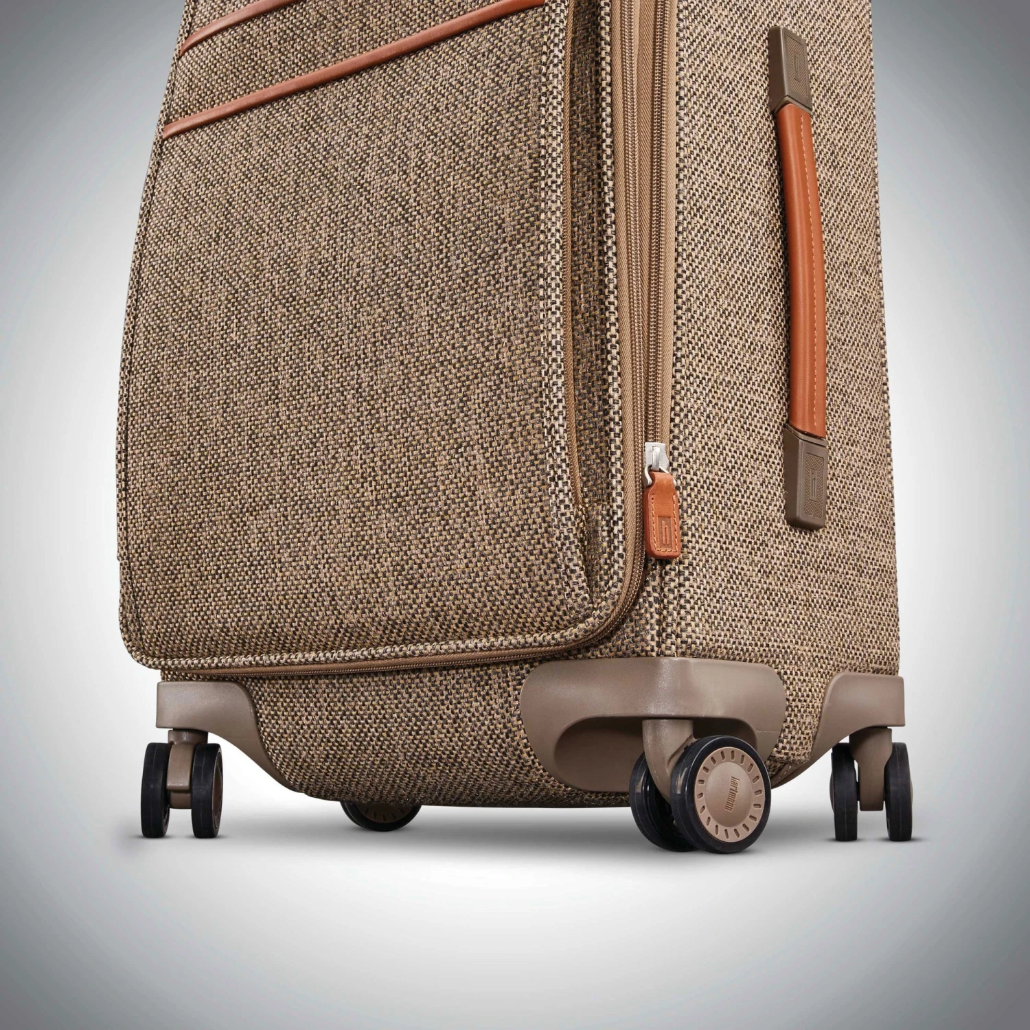 Hartmann Tweed Legend Global Carry On Expandable Spinner Hartmann Tweed Legend Global Carry On Expandable Spinner -Luggage Pros Shop Hartmann Tweed Legend Global Carry On Expandable Spinner 8