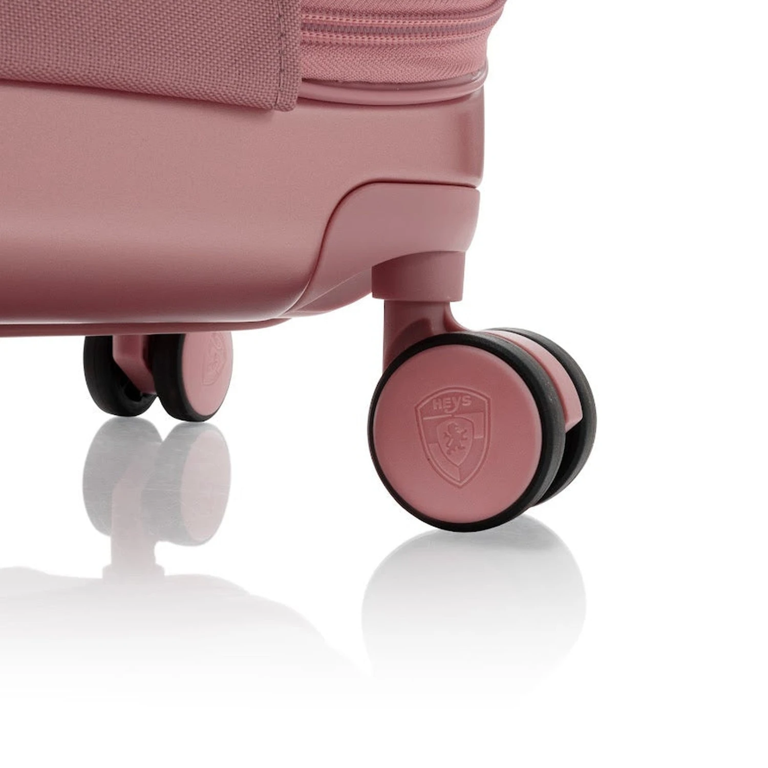 Heys EZ Fashion 3 Piece Spinner Set Heys EZ Fashion 3 Piece Spinner Set -Luggage Pros Shop Heys EZ Fashion 3 Piece Spinner Set 8