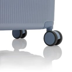 Heys Earth Tones 3 Piece Spinner Set 12 Heys Earth Tones 3 Piece Spinner Set -Luggage Pros Shop Heys Earth Tones 3 Piece Spinner Set 11