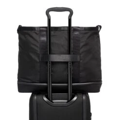 TUMI Alpha Carryall Tote -Luggage Pros Shop TUMI Alpha Carryall Tote 4