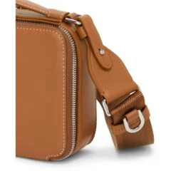 TUMI Voyageur Leather Myla Crossbody -Luggage Pros Shop TUMI Voyageur Leather Myla Crossbody 16