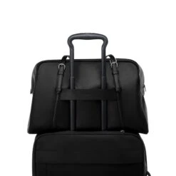 TUMI Voyageur Oaklynn Leather Weekender 11 TUMI Voyageur Oaklynn Leather Weekender -Luggage Pros Shop TUMI Voyageur Oaklynn Leather Weekender 10