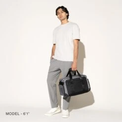 Travelpro Altitude Day-to-Day Duffel -Luggage Pros Shop Travelpro Altitude Day to Day Duffel 19