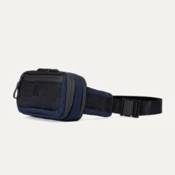 Travelpro Altitude Sling 2L 11 Travelpro Altitude Sling 2L -Luggage Pros Shop Travelpro Altitude Sling 2L 10