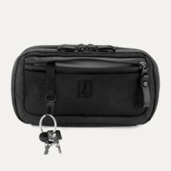 Travelpro Altitude Sling 2L 8 Travelpro Altitude Sling 2L -Luggage Pros Shop Travelpro Altitude Sling 2L 7