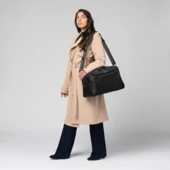 Travelpro Crew Classic UnderSeat Tote -Luggage Pros Shop Travelpro Crew Classic UnderSeat Tote 20